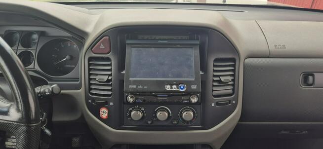 Mitsubishi Pajero po opłatach