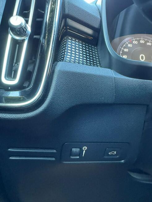 Volvo XC 40 T5 AWD R-design 4X4