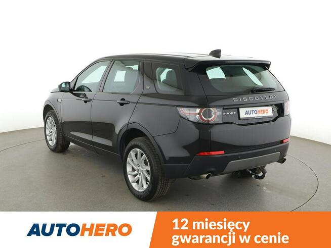 Land Rover Discovery Sport 2.0 Exclusive-Line AWD Nawigacja Tempomat Grzane Fotele ParkAssist LED