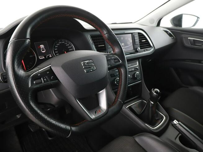 Seat Leon full LED półskóra navi klima auto grzane fotele czujnki parkowania