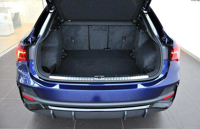 Audi Q3 45TFSI Quattro Sline VirtualPlus Matrix Sonos3D TempomatACC Kamery360