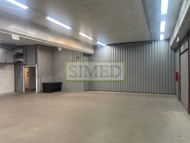 Idealny magazyn na drogą elektronikę .