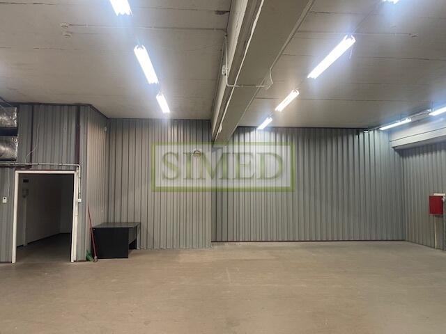 Idealny magazyn na drogą elektronikę .