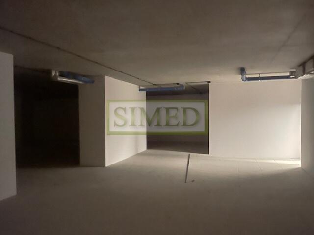 1 piętro,winda towarowa ,ochrona ,kamery,dostęp 24