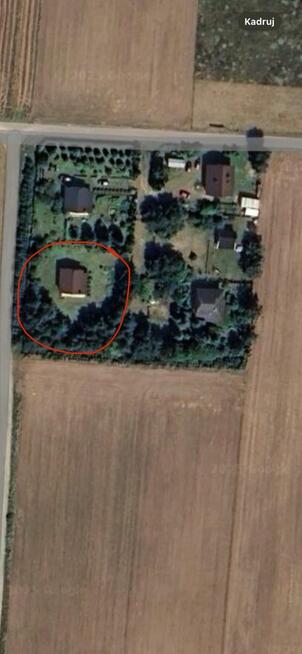 Sprzedam działkę z domkiem