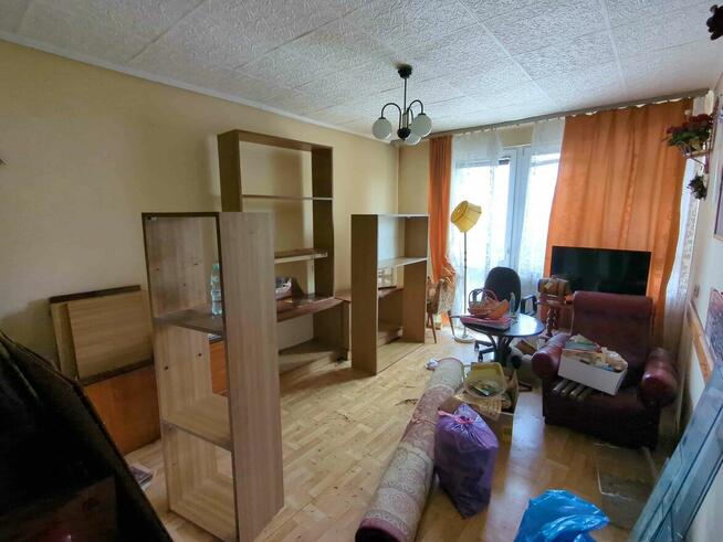 Udział w lokalu mieszkalnym od syndyka - Końskie, ul. Hubala