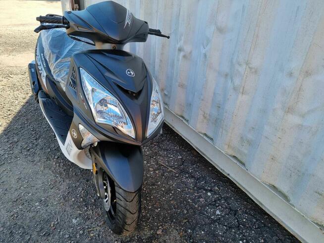 Nowy Skuter Barton Falcon 50 4T 2024 kolor do wyboru