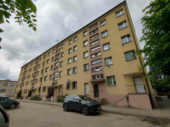 Udział w lokalu mieszkalnym od syndyka - Końskie, ul. Hubala