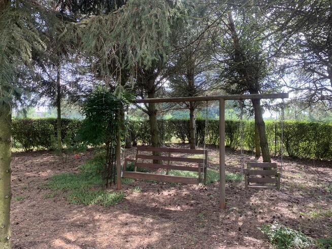 Sprzedam działkę z domkiem