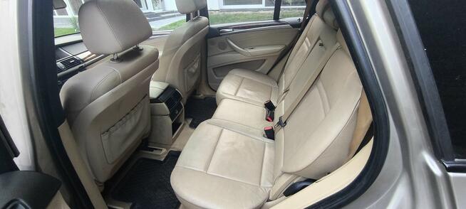 BMW X5 / 4x4 / 7 osobowe / 3.0 b