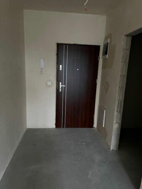 Błonie Pass, apart. 37m(w tym taras 5m)+miejsce parkingowe