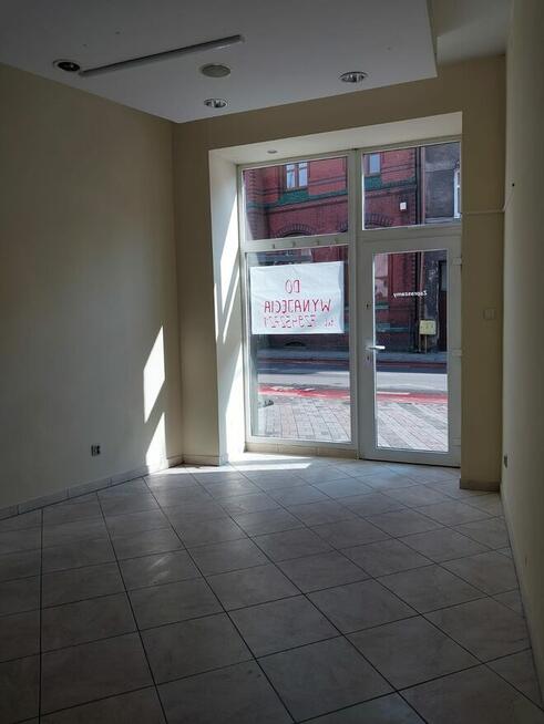 Wynajmę lokal 95 m², parter, centrum, ul. Wojska Polskiego 3