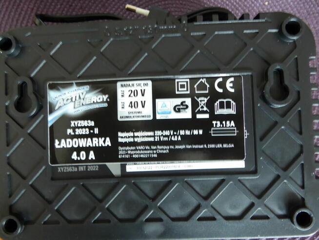 Nieużywana ładowarka 20/40V/4A ACTIVE ENERGY