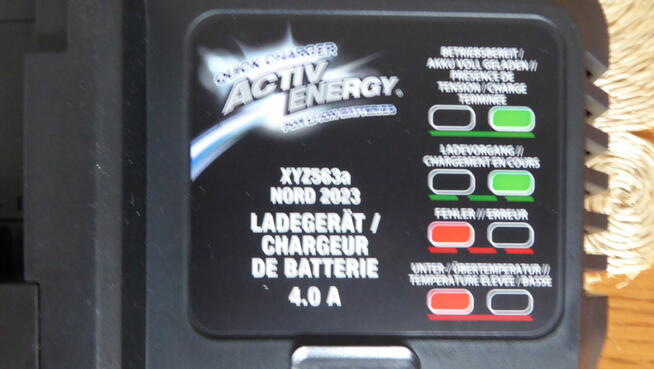 Nieużywana ładowarka 20/40V/4A ACTIVE ENERGY