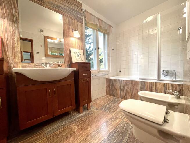 Dom Wrocław Śródmieście, Zacisze, Baudouina de Courtenay Jana