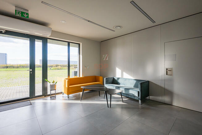 Lokal użytkowy Krępice gm. Miękinia, Kwiatowa