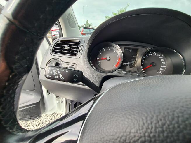 Volkswagen Polo 65 Tys.Km Klimatyzacja Tempomat Halogeny Komputer Zadbane