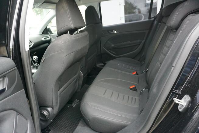 Peugeot 308 polski salon