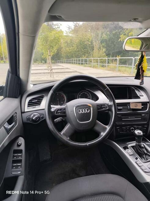 Audi A4 Zadbana - 2011r - 2.0 TDI