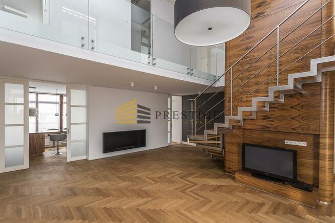 Dwupoziomowy penthouse na Mokotowie