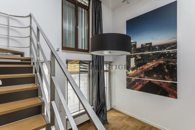 Dwupoziomowy penthouse na Mokotowie