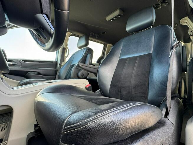 Dodge Grand Caravan Tempomat/ Kamera cofania/ Apple Car Play/ Czujnik zmierzchu/ FV marża