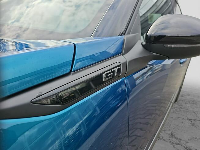 Peugeot 2008 GT HYBRID 1.2 145KM e-DCS6
