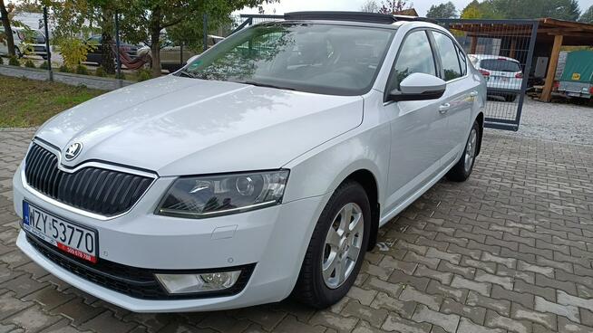 Škoda Octavia Bogate wyposaż. tylko 70tkm. ! 4-cylindry polecam