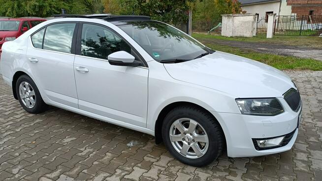 Škoda Octavia Bogate wyposaż. tylko 70tkm. ! 4-cylindry polecam
