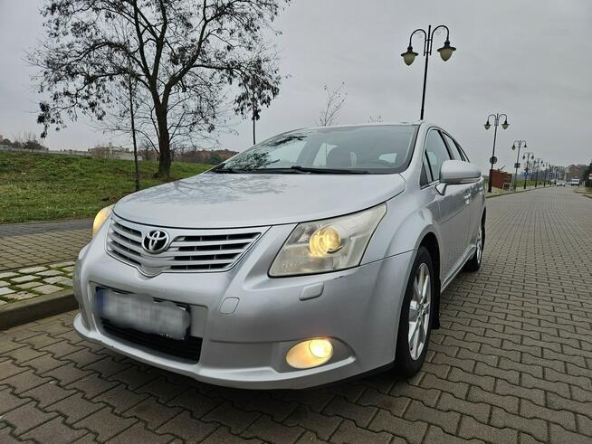 Toyota Avensis 2.0D4D 126KM Zadbany Rata650zł