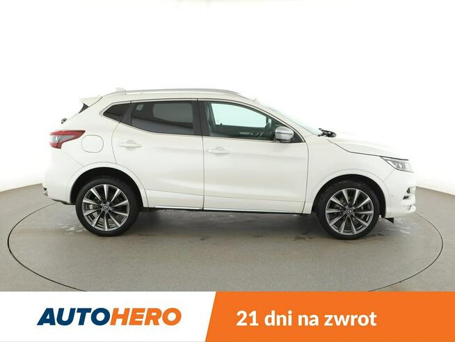 Nissan Qashqai 4x4 automat skóra panorama full LED navi kima auto kamery grzane fotel