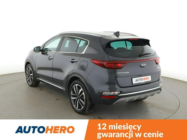 Kia Sportage Niski przebieg Automat Navi Czujniki parkowania Klimatyzacja Bluetooth