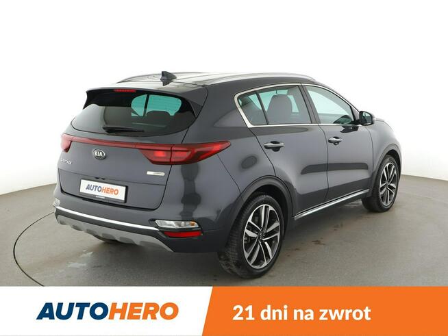 Kia Sportage Niski przebieg Automat Navi Czujniki parkowania Klimatyzacja Bluetooth