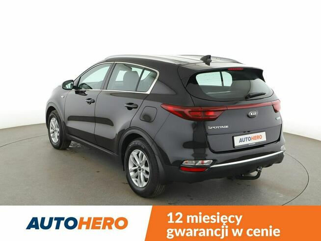 Kia Sportage Serwis historia Hak Kamera cofania Klimatyzacja podgrzewane fotele Blu