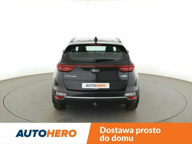 Kia Sportage Serwis historia Hak Kamera cofania Klimatyzacja podgrzewane fotele Blu