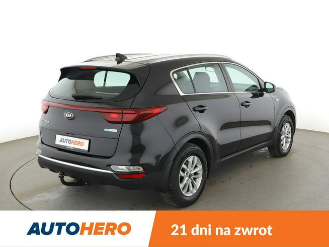 Kia Sportage Serwis historia Hak Kamera cofania Klimatyzacja podgrzewane fotele Blu