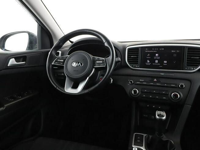 Kia Sportage Serwis historia Hak Kamera cofania Klimatyzacja podgrzewane fotele Blu