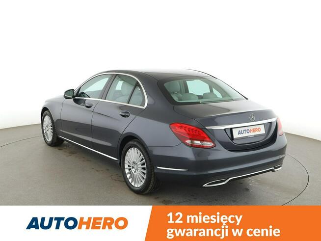 Mercedes C 180 automat półskóra jane wnętrze navi klima auto grzane fotele kamera