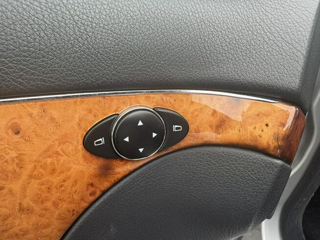 Mercedes E 270 Klimatronic 4-stref, Hak holowniczy, Kombi, Ele. fotele