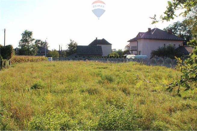 Działka budowlana 3026m2 z dojazdem do A4 w 15 min