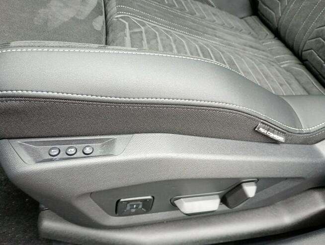 Peugeot 3008 GT Hybrid/audio Focal/ kamery 360/ temp.ACC/Panorama dach/ Gripcontrol