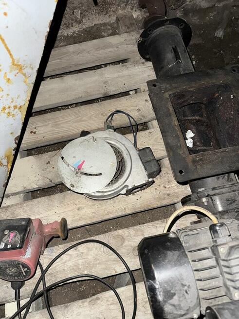 Piec na ekogroszek z zasobnikiem + sterownik kotła