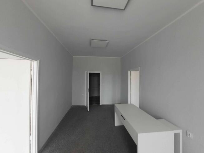 Biurowiec inwestycyjny na sprzedaż