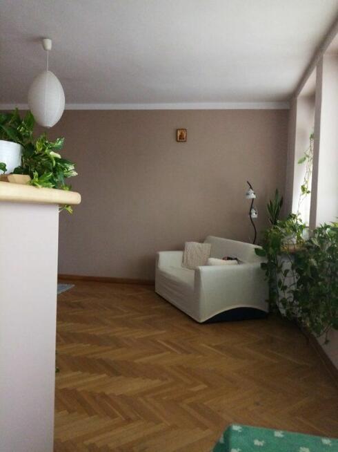 Hoża 29/31,2pok.54m+balkon, piwnica,prestiżowa lokalizacja