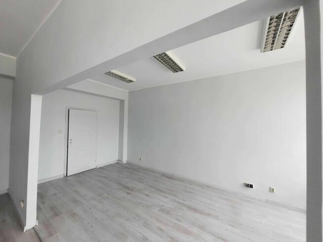 Biurowiec inwestycyjny na sprzedaż