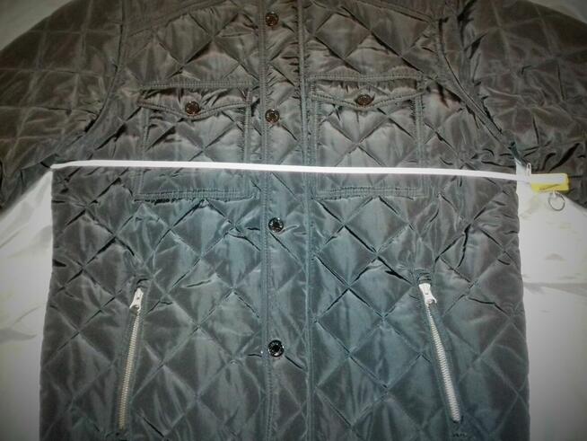 Czarna kurtka XL pikowana