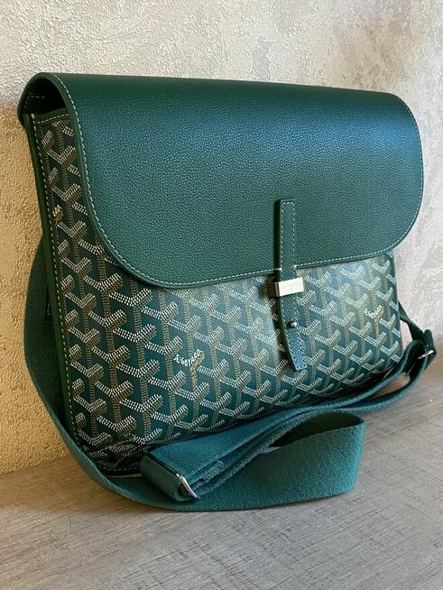Goyard coursier messenger