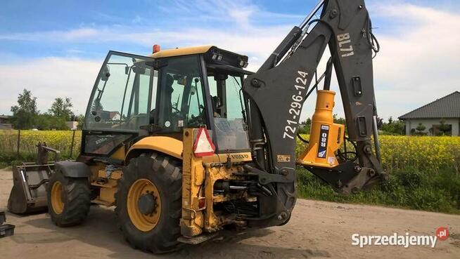 Namocniejszy młot do koparko ładowarki Arrowhead R80