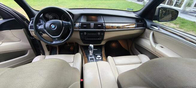 BMW X5 / 4x4 / 7 osobowe / 3.0 b