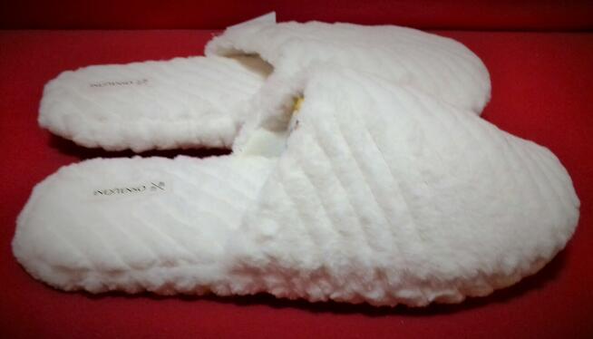 Kapcie beżowe miękkie 41 nowe